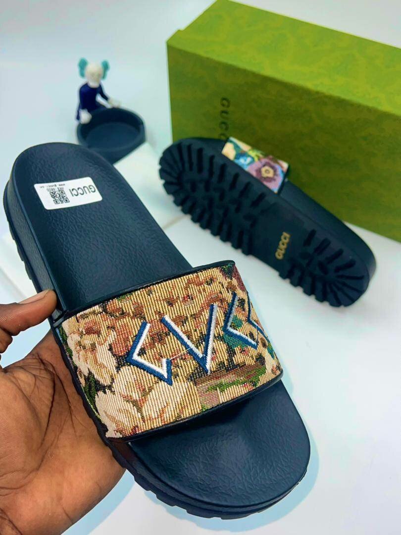 High quality branded fashion slides