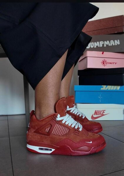 Baskets rouges en cuir