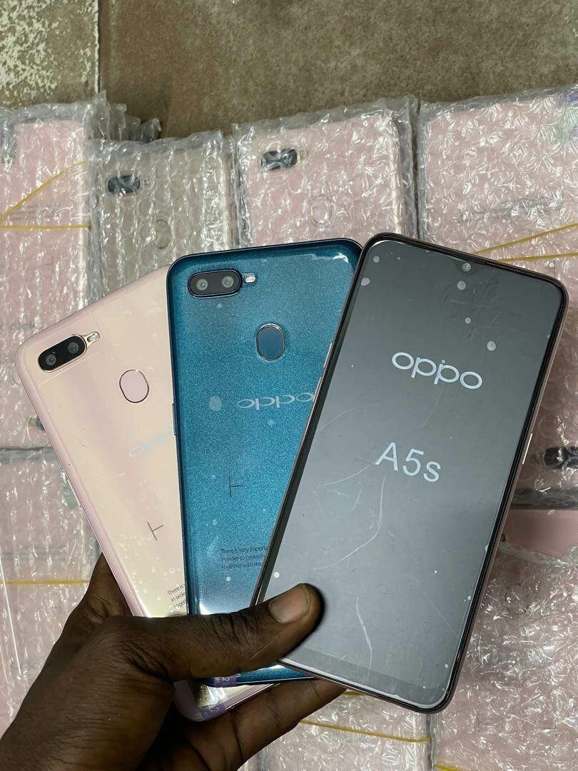 Smartphone Oppo A5s - Coloré