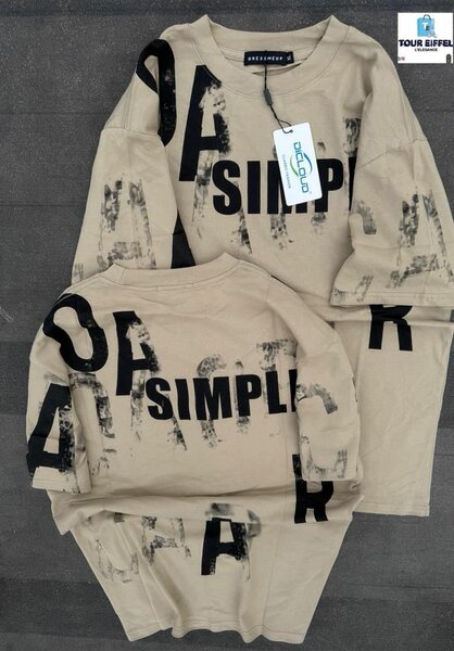 Sweat beige à imprimé texte