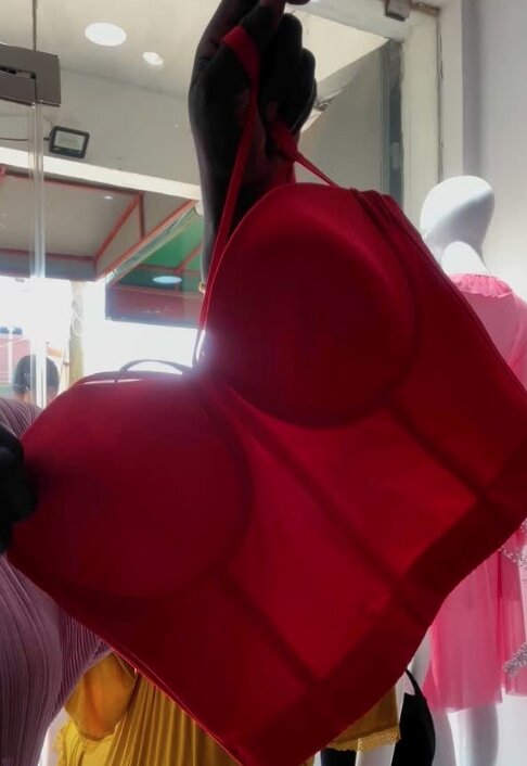 Padded red bra ✅Size 38d