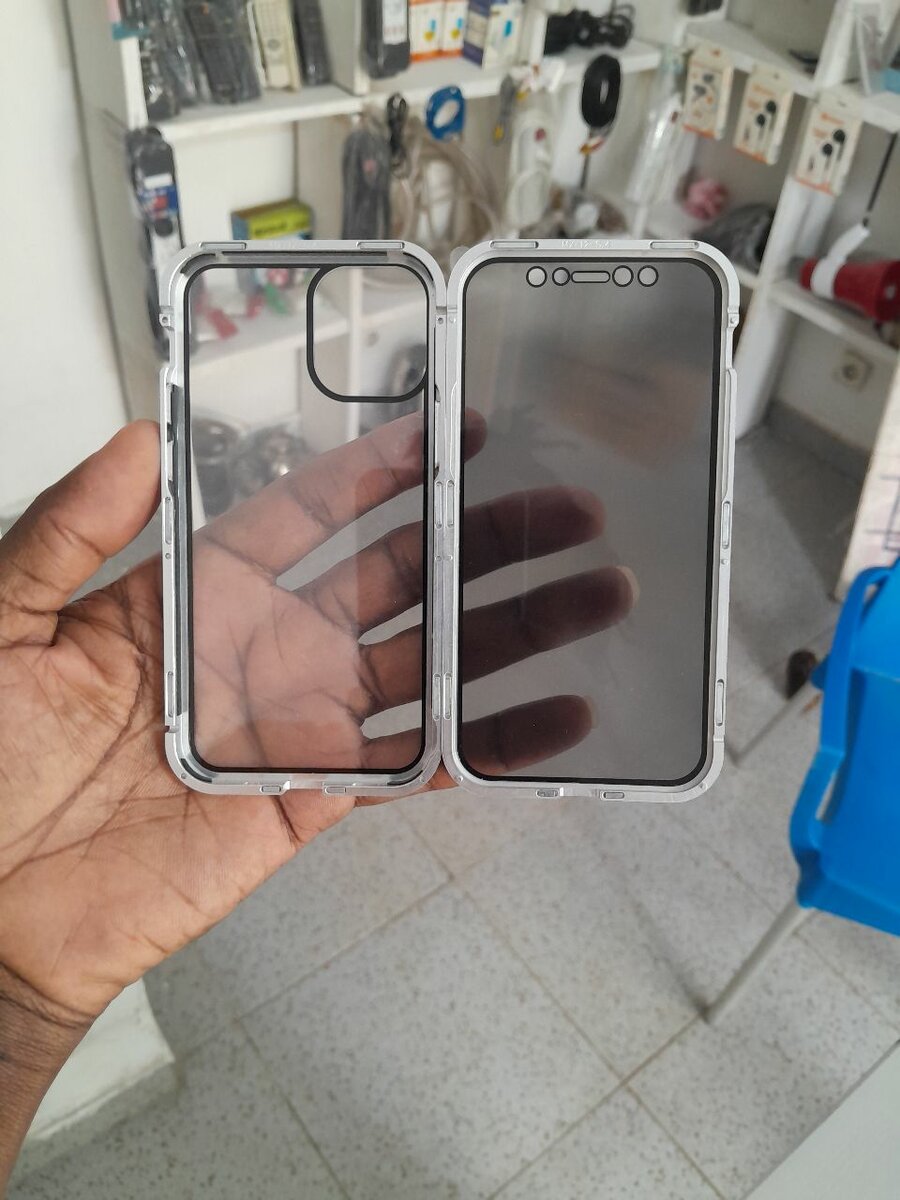 Coque magnétique iPhone 12 Mini