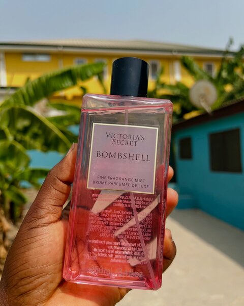 Perfume mist Victoria's Secret   