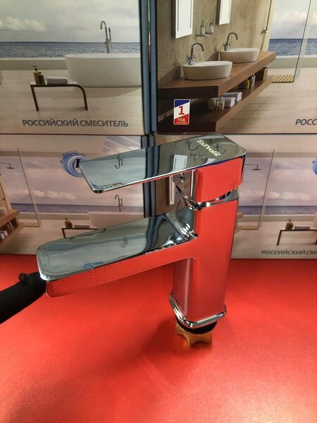 Смесители и Краны на Ванну, Кухню и Туалет