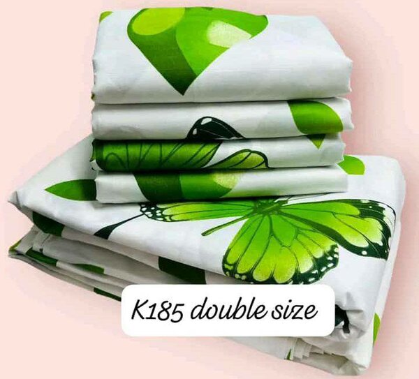 A set of beautiful and soft bed linen (double size)
