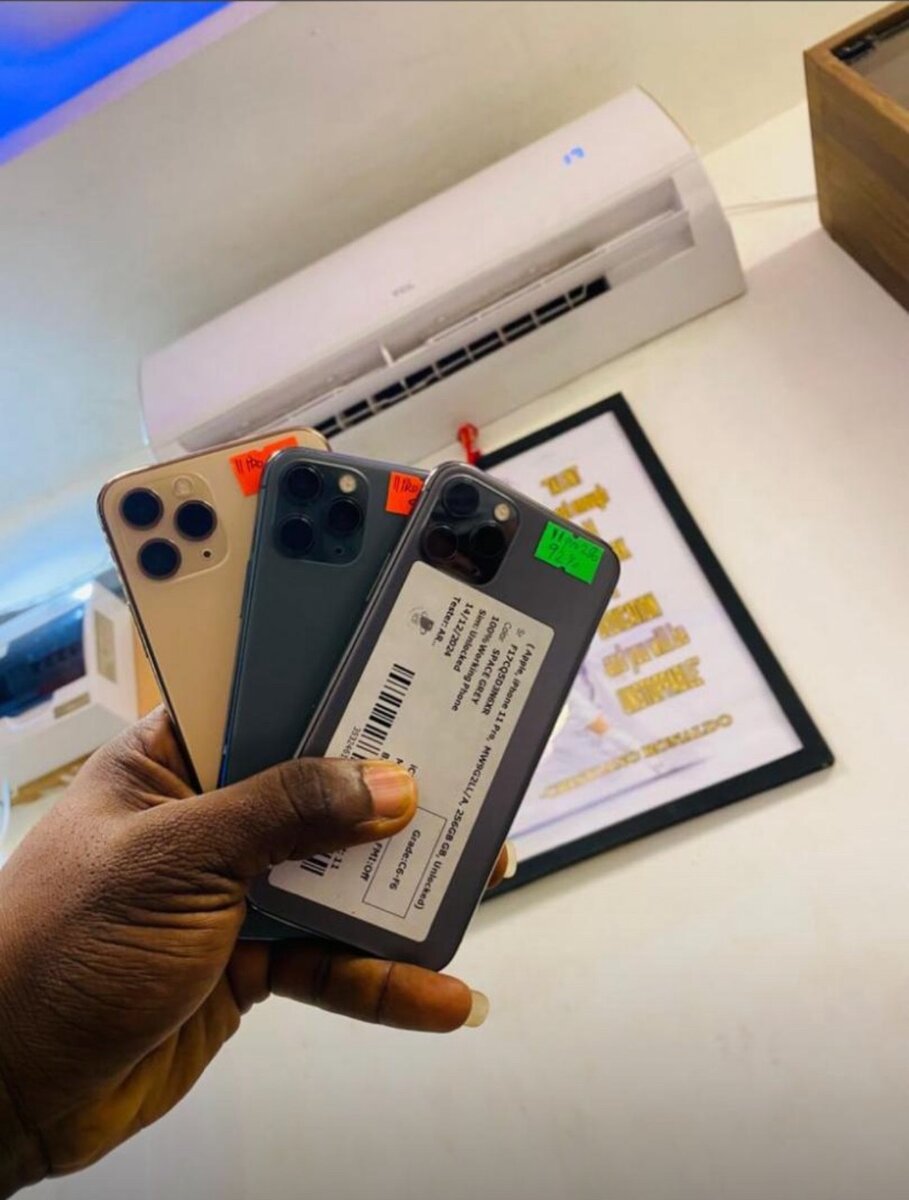 iPhone 11 Pro Max 256 gig