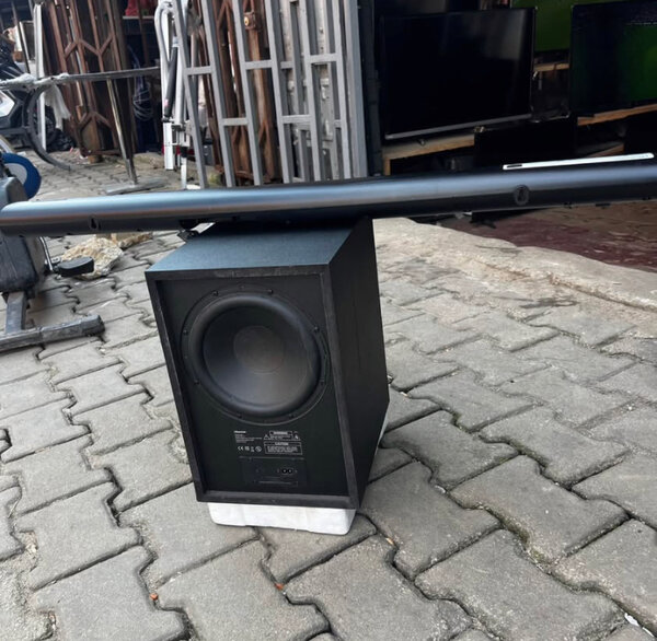 Barre de son avec caisson basses