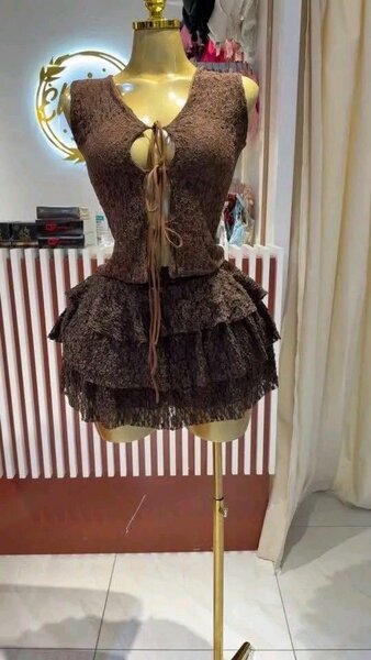 Robe élégante en dentelle