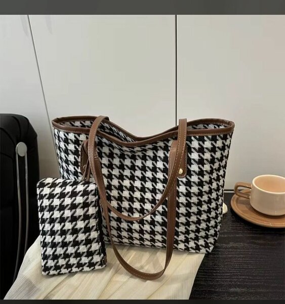Sac cabas en motif pied-de-poule