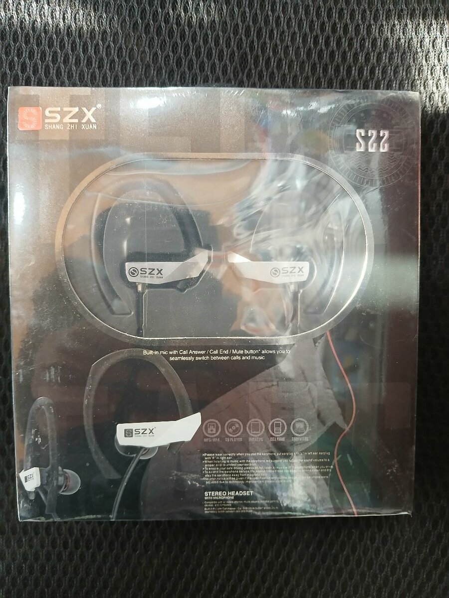 Цвет чёрный