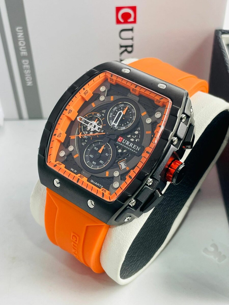 Montre curren ( original dans carton )