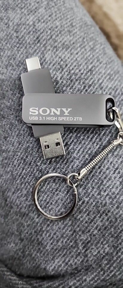 Clé USB 2 TB