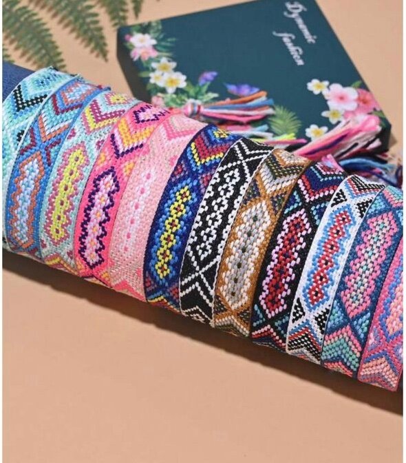 Bracelets brésiliens tissés