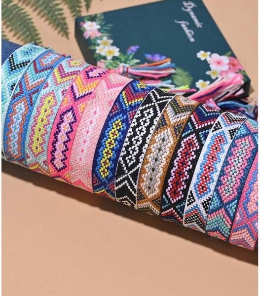 Bracelets brésiliens tissés