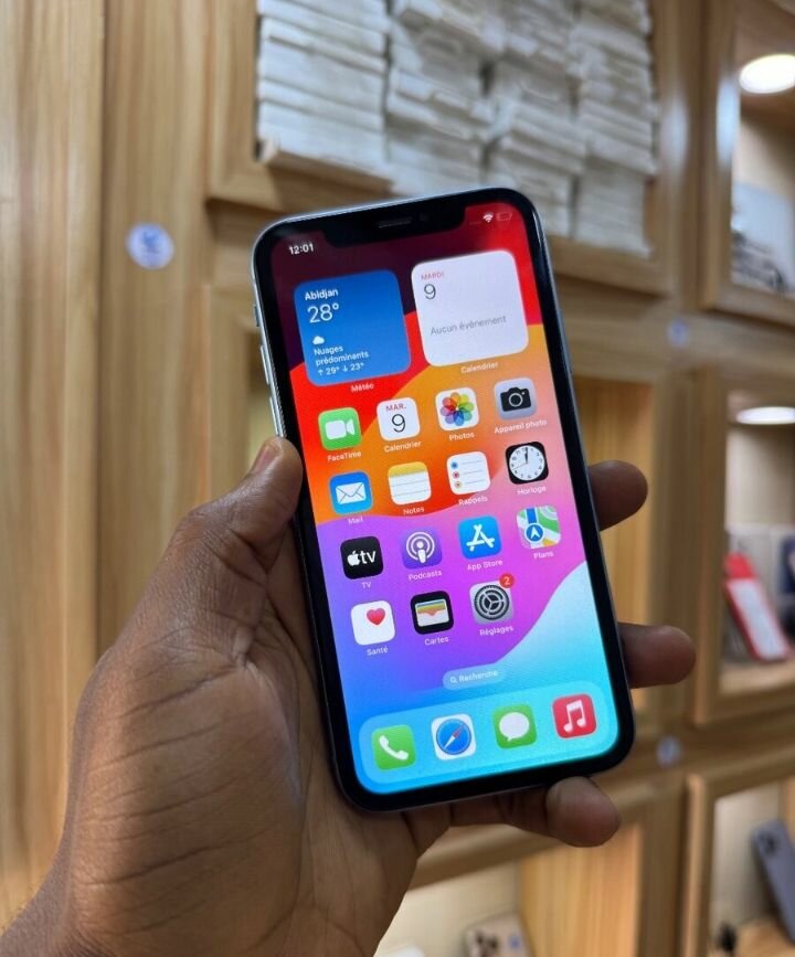 iPhone XR Bleu 64Go