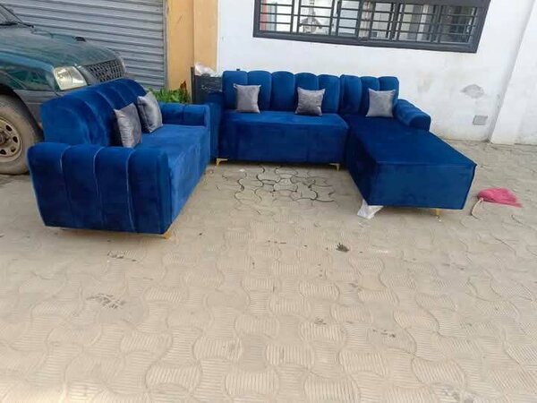 Salons de fouteuill 7 place disponible