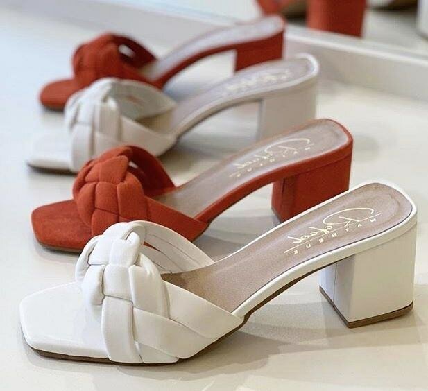 Sandales à talons élégantes