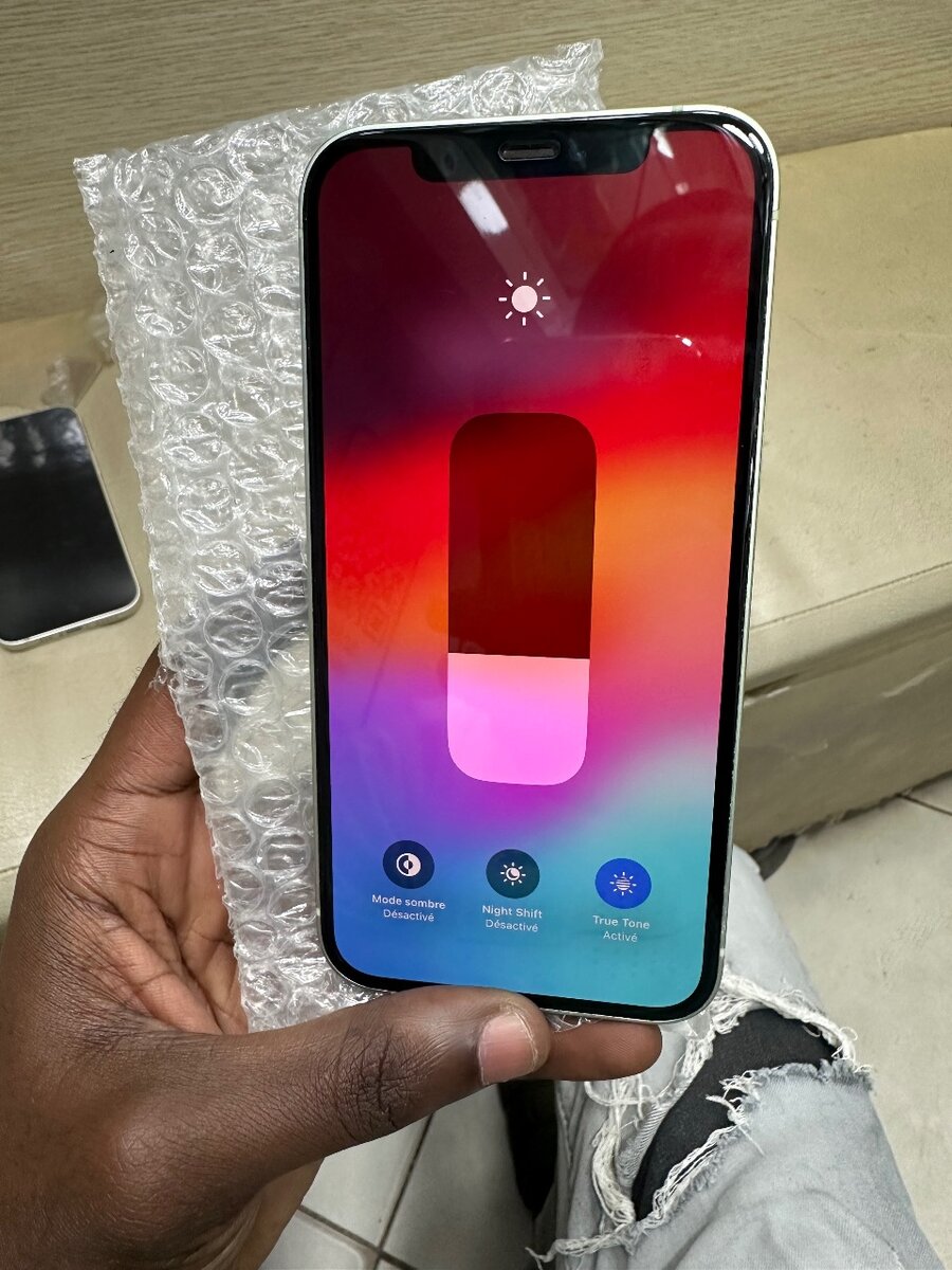 iPhone 12 Simple  64G Vert