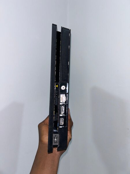 Console de jeu PlayStation 4