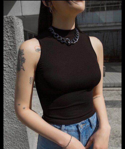 Débardeur Noir Élégant Femme