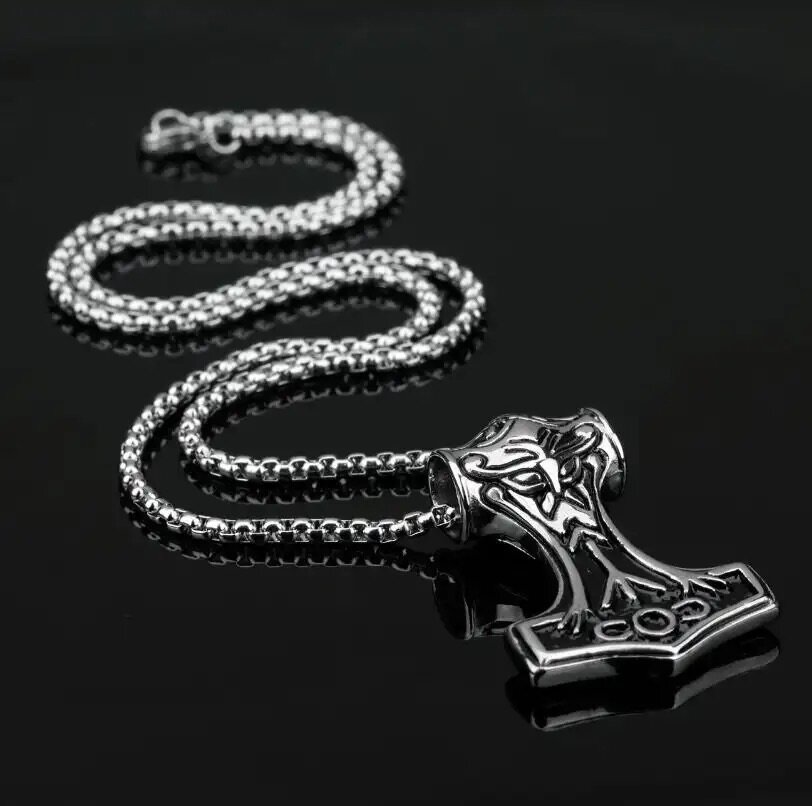 Mens necklace
