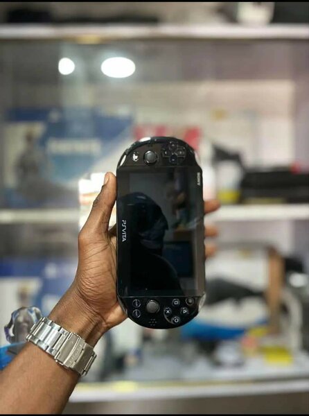 Console portable Sony PS Vita WiFi