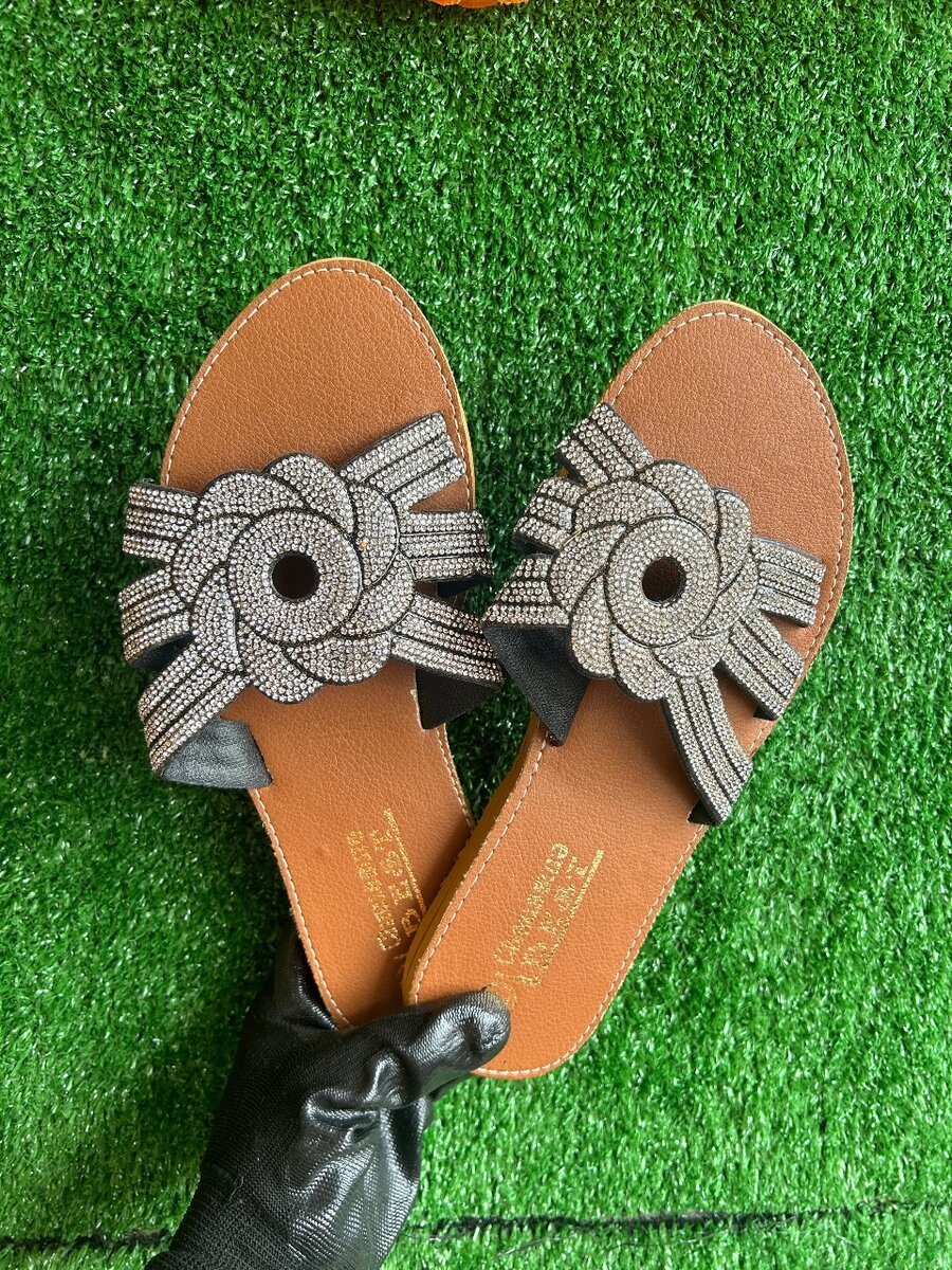 Sandales artisanales sénégalaise