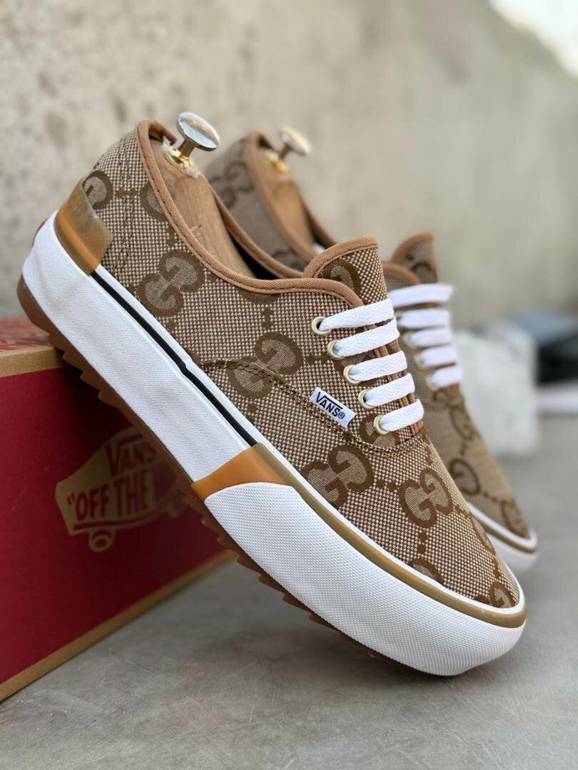 Baskets style rétro tendance