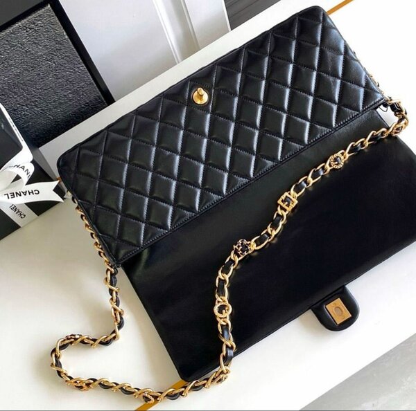 Chanel bag