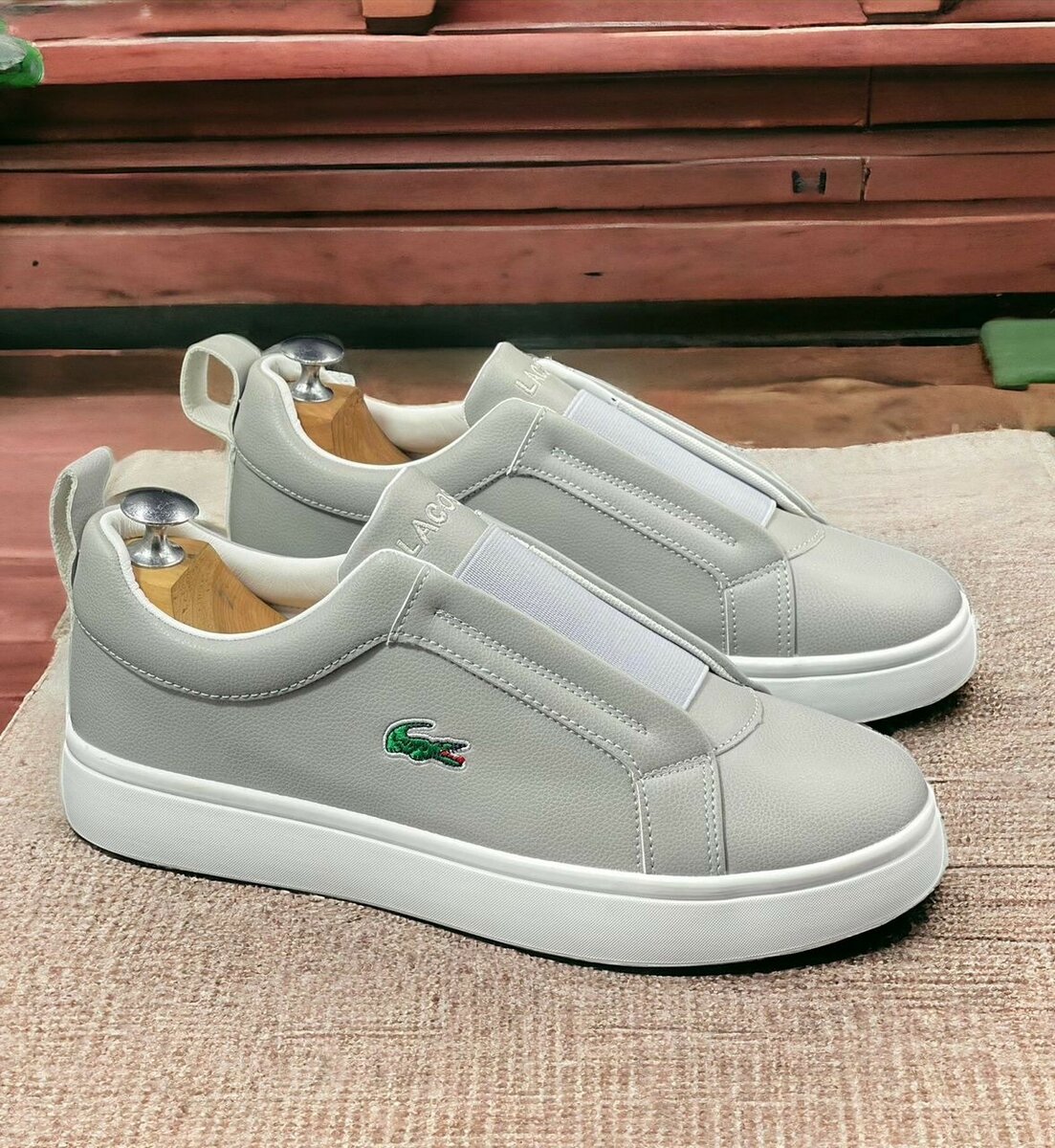LACOSTE CLASSIC SNEAKER