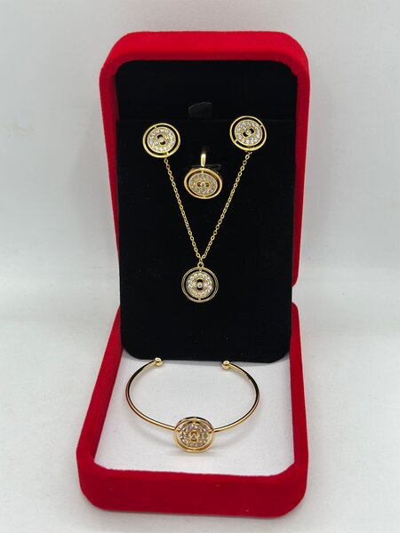 Parure Bijoux Dorés Élégante