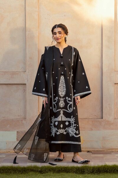 Ready to wear embroidered lawn 3 piece