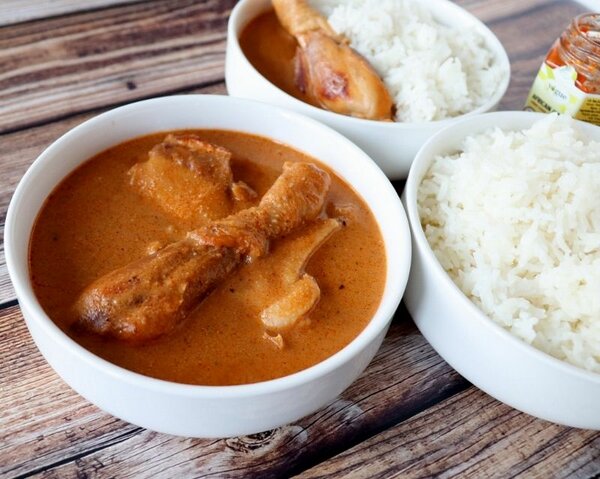 Sauce arachide pondeuse