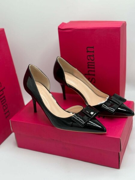 Available in different sizes