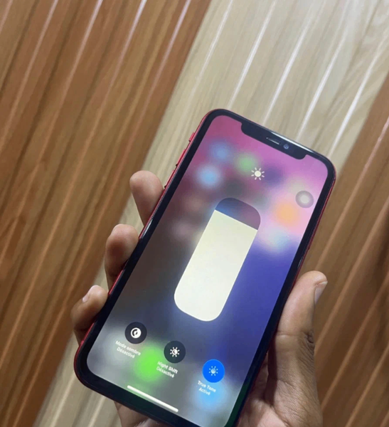 iPhone 11 Rouge 128 Go