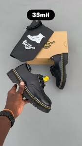 Chaussures Noires Classiques