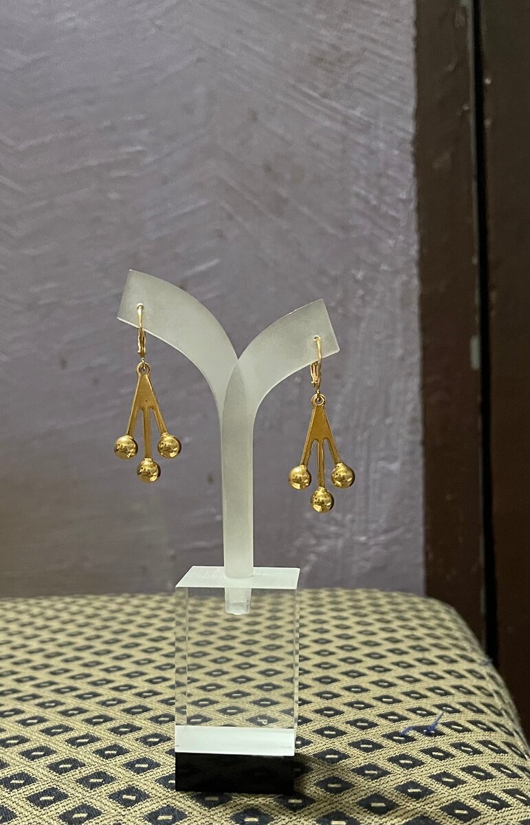 Boucles d'oreilles pendantes élégantes