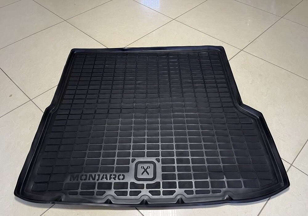 Коврик в багажник !