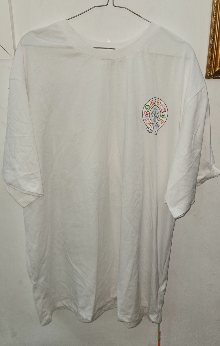 T-shirt blanc à imprimé floral