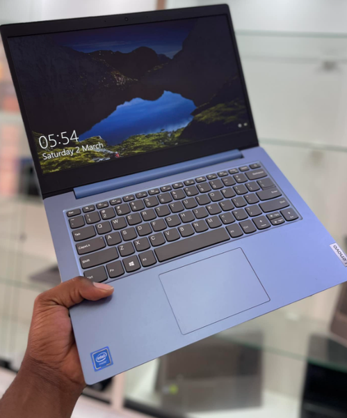 New State Lenovo Ideapad 14” (Notebook)