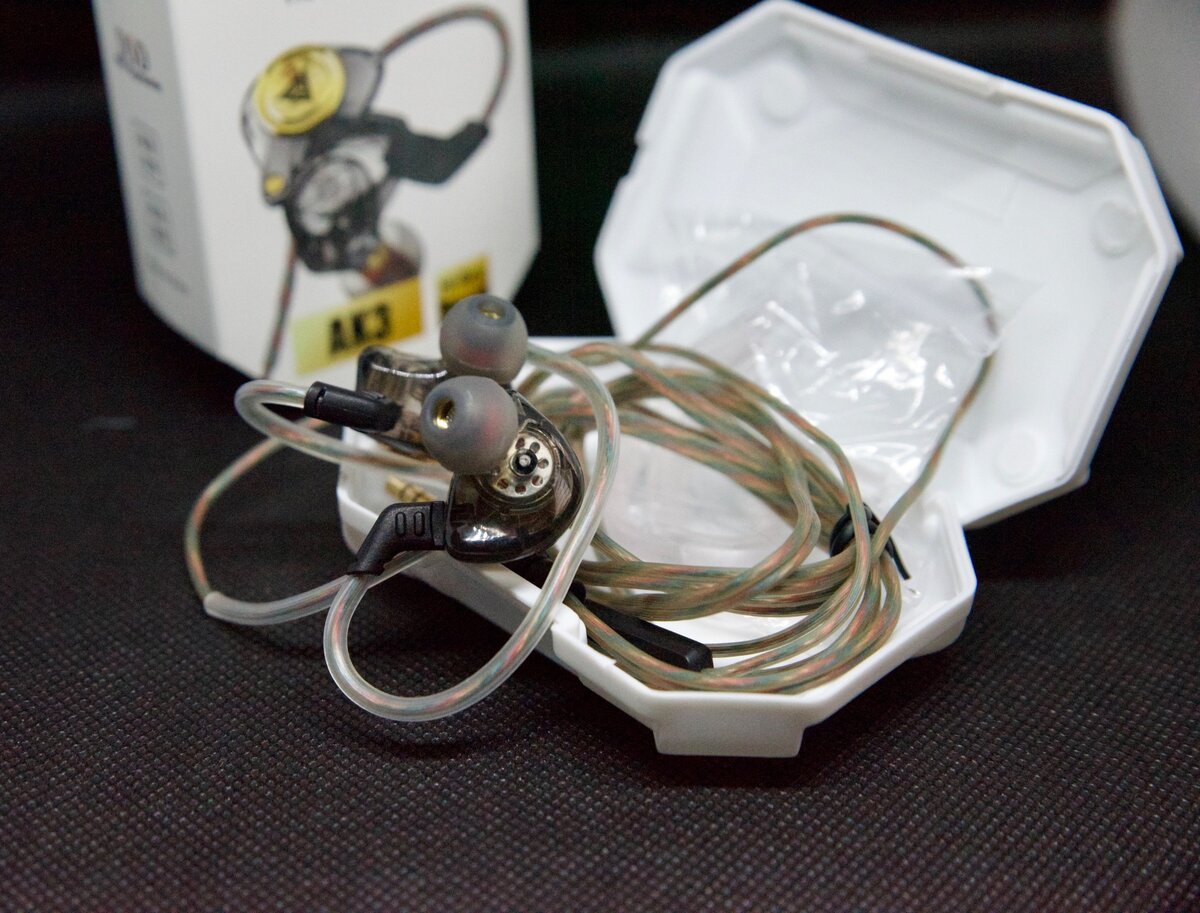 QKZ AK3 Bass In-Ear earphones/headsets