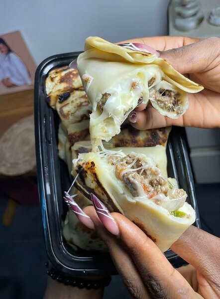 Crêpes fourrés à la viande