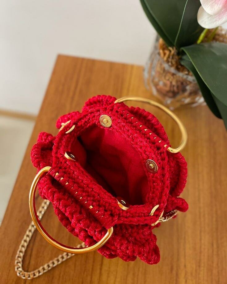 Sac à main en crochet floral