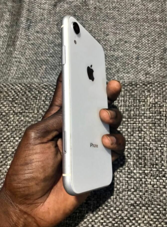 iPhone Blanc Élégant