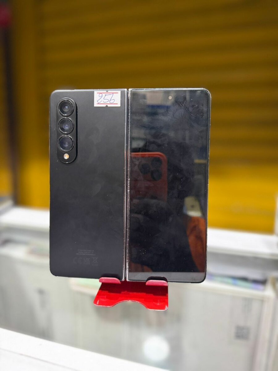 Samsung Fold 4 256Go 2nd main