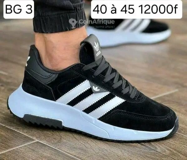 Baskets Adidas Noires