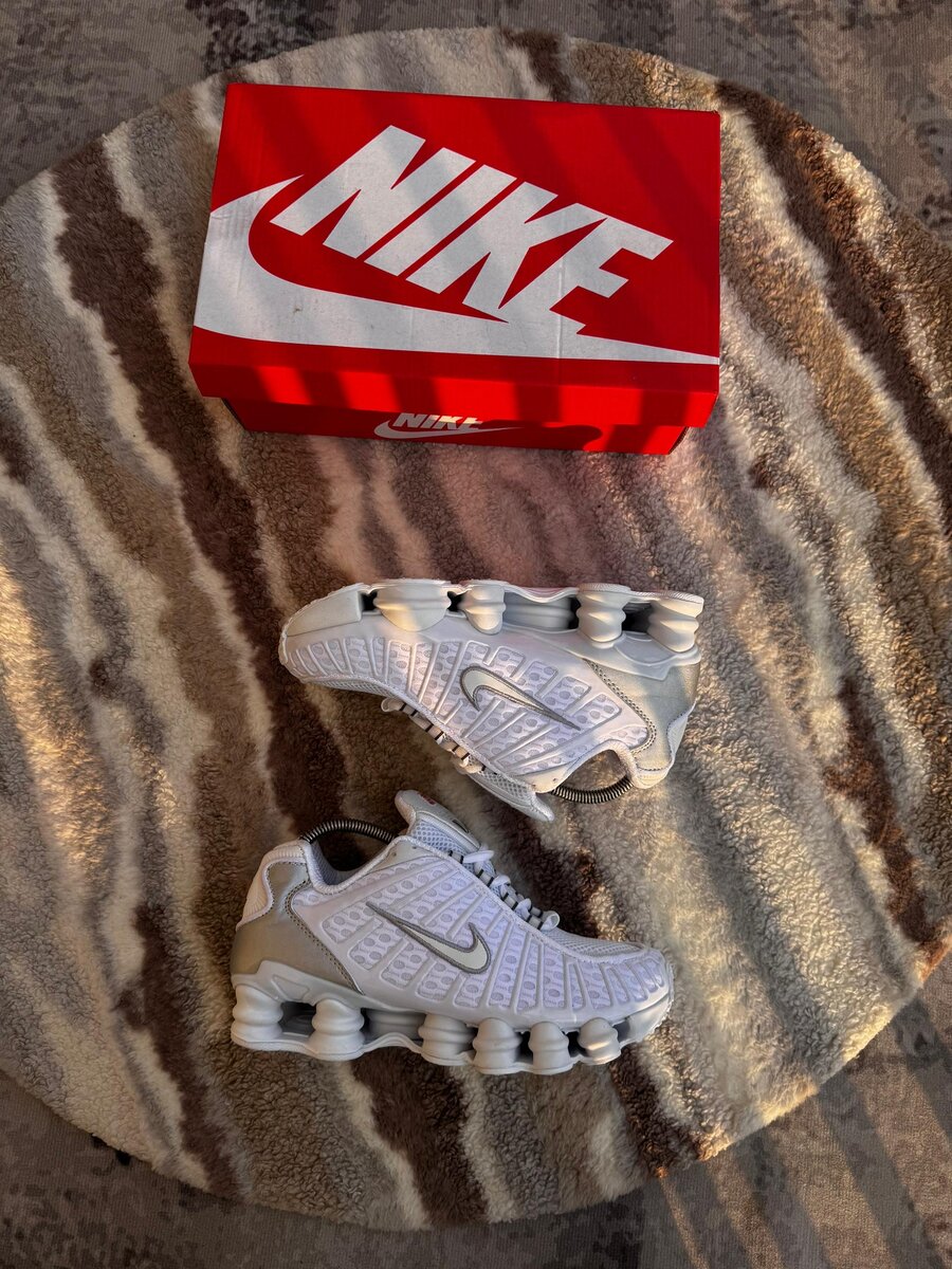 Nike Shox Sneakers Blanc