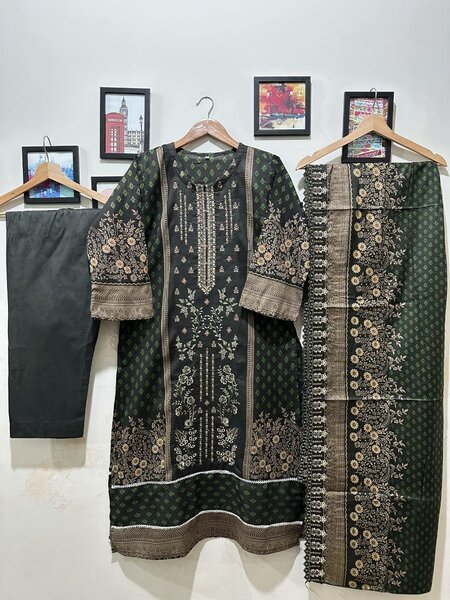 Lawn suit