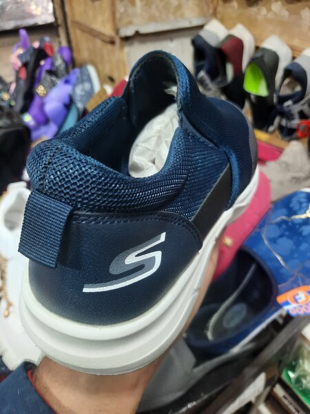 Mens sne