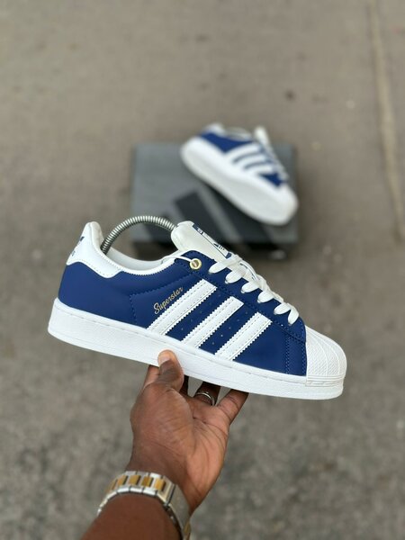 Baskets Adidas Superstar Authentic